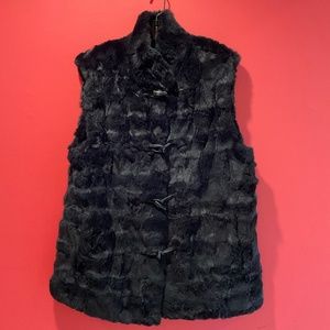 Bergama Fine Furs Black Rabbit Fur Vest Size L